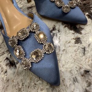 NEW 🔥 Ann Taylor Chic Blue Satin Heels with Crystal Accents.